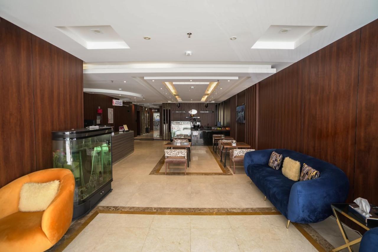 Lareen Suites 3*